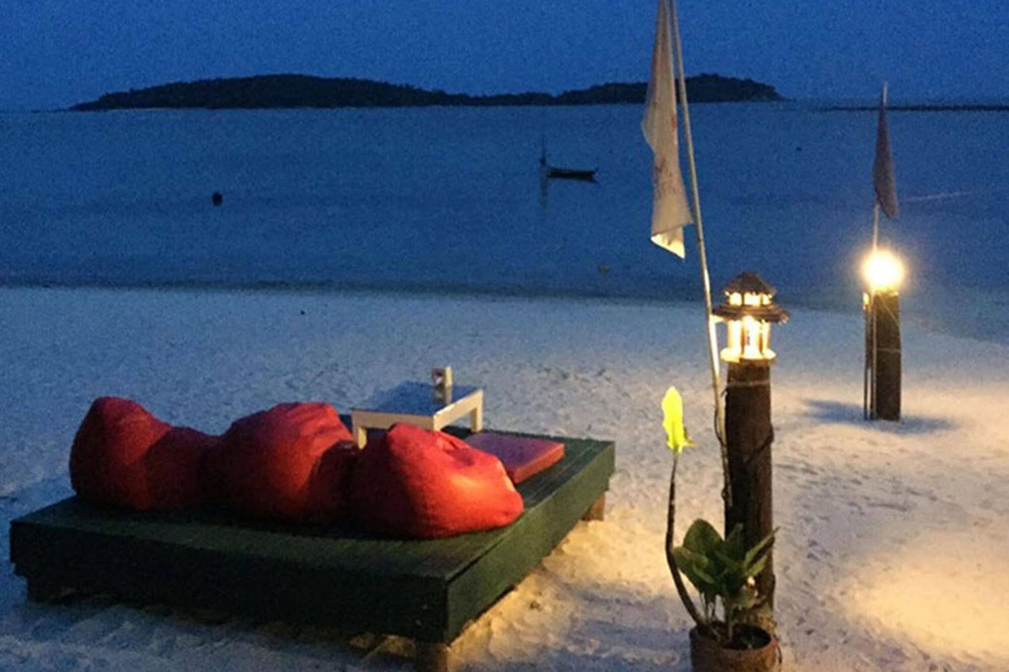 Marine Chaweng Beach Resort Екстериор снимка